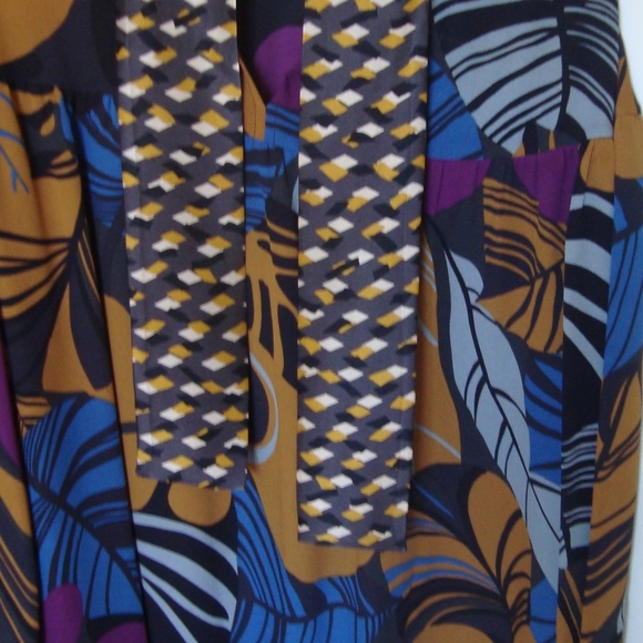 M Missoni Colorful Print Mod Style Long SleeveTop  Blouse SZ US 8 - Picture 6 of 8